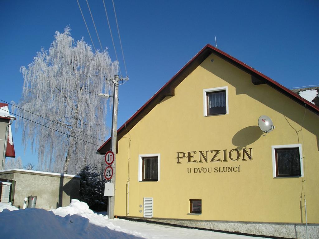 Apartamento Penzion U Dvou Slunci Stachy Exterior foto